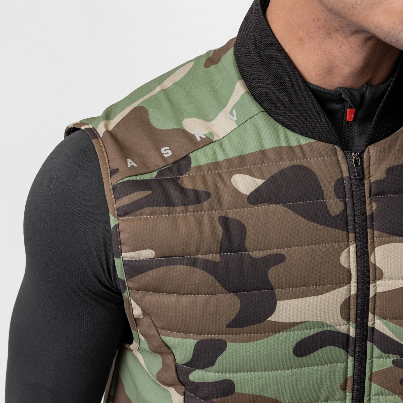 0720. Waterproof Insulated Run Vest  - Woodland Camo