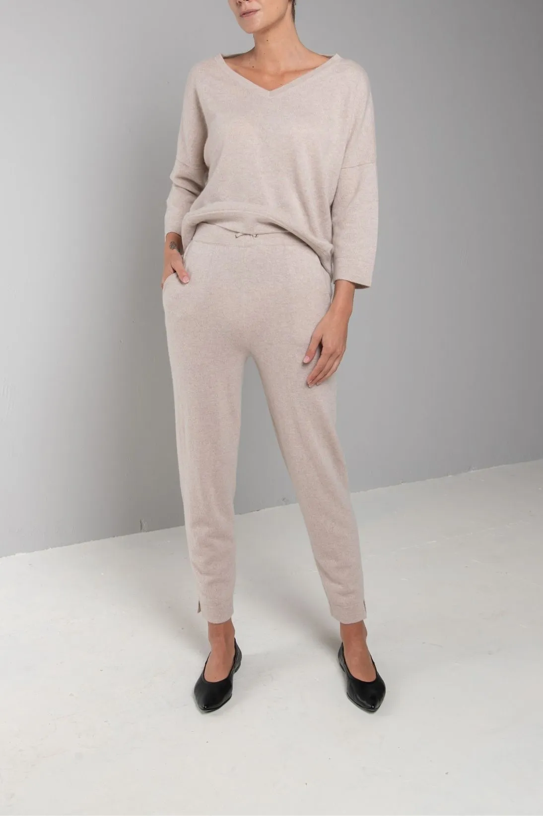 RECYCLED CASHMERE SIDE SLIT PANT